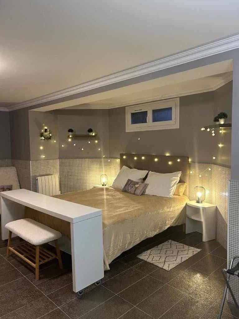 Suite Jacuzzi Au Calme Domont ภายนอก รูปภาพ